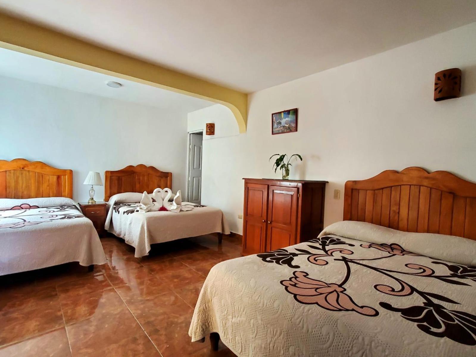 Hotel Posada Camelinas Patzcuaro Luaran gambar