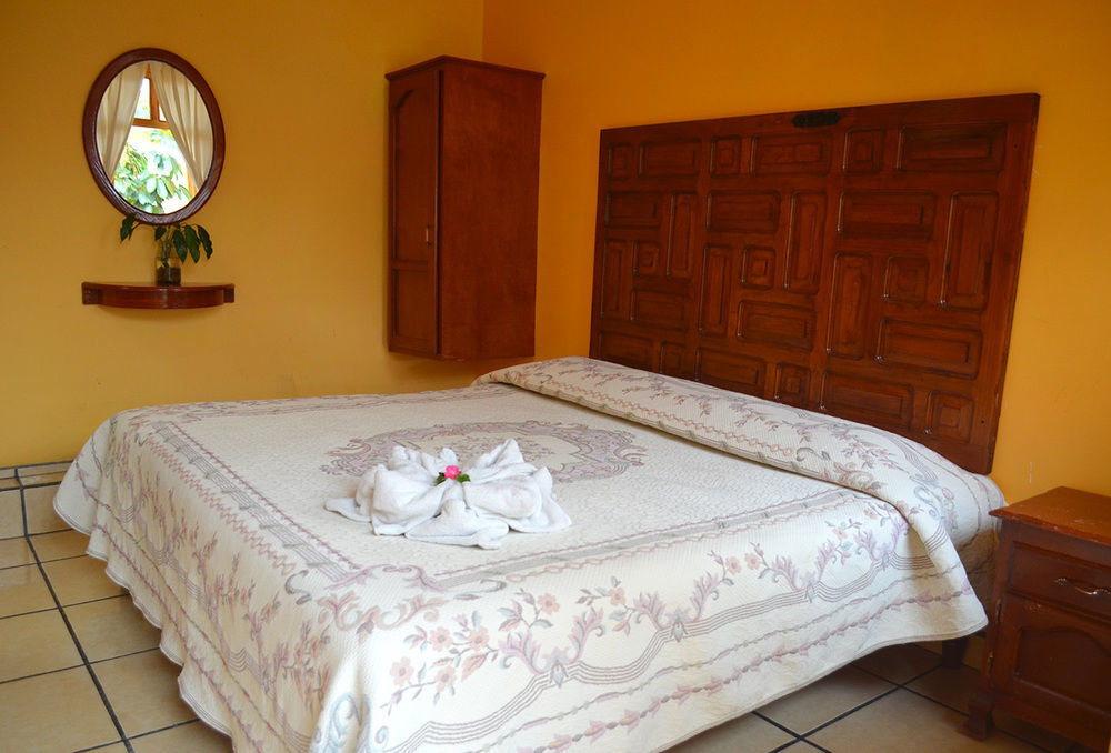 Hotel Posada Camelinas Patzcuaro Luaran gambar